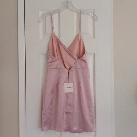 Superdown Satin Kimora Mini Dress Blush Pink XS NWT - Picture 4 of 14